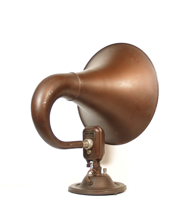 1923 Bristol Model D Radio With Matching Bristol Audiophone Horn Speaker