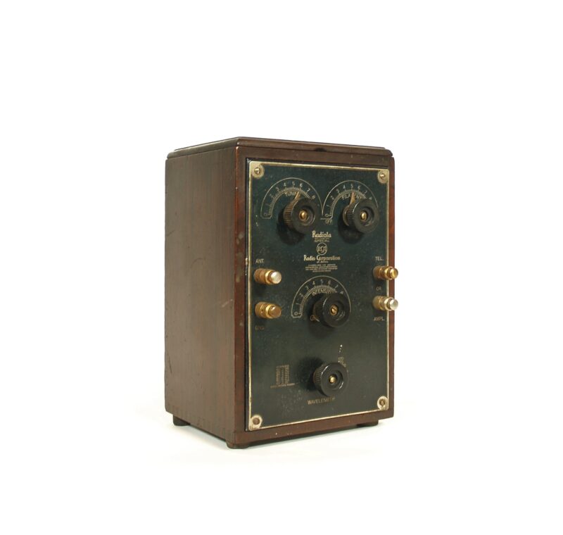 1923 RCA Radiola Special In Limited Edition Mahogany Cabinet