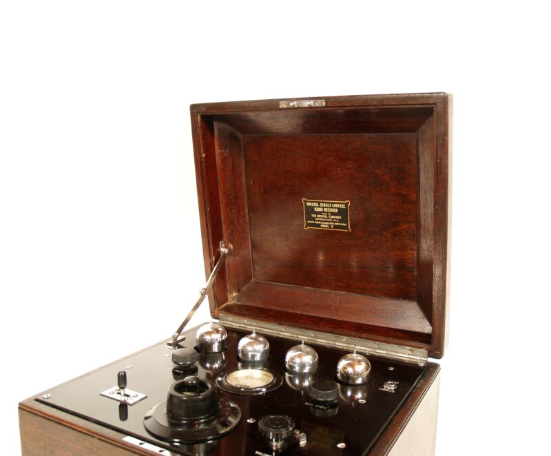 1923 Bristol Model D Radio With Matching Bristol Audiophone Horn Speaker