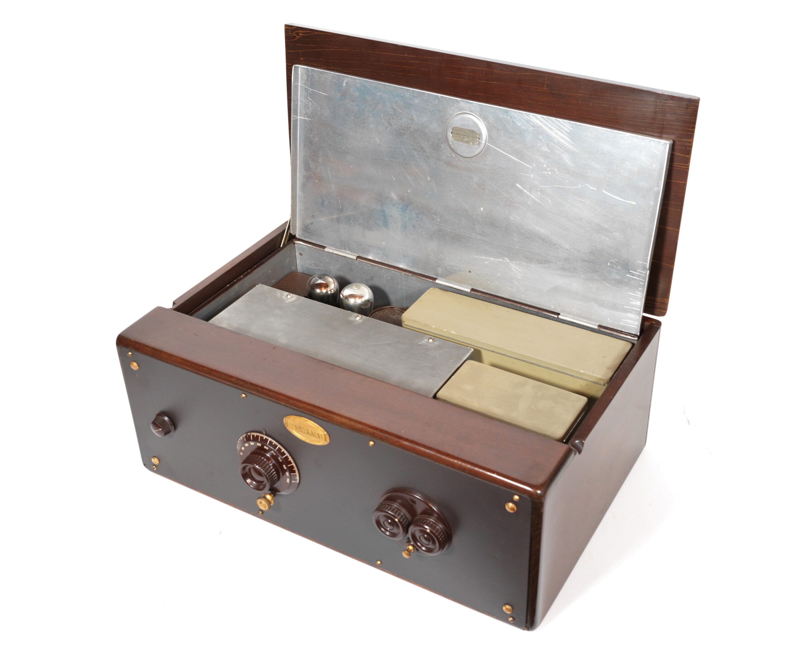 1927 Atwater Kent Model 50 Radio & Model M Horn 1927 Atwater Kent Model 50 Radio & Model M Horn